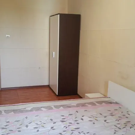 Krasi-2 Bedroom & Free Parking Near Center ブルガス